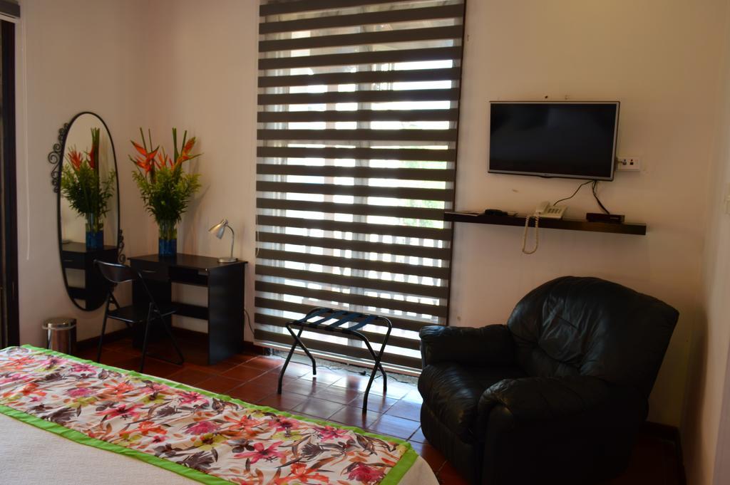 Hotel Torre Del Reloj Cartagena Екстериор снимка